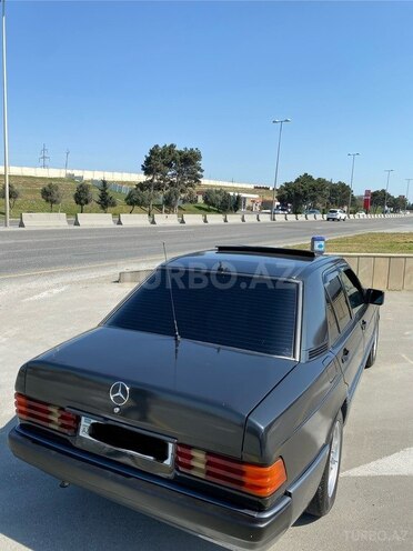 Mercedes 190 1991, 270,000 km - 2.0 л - Bakı