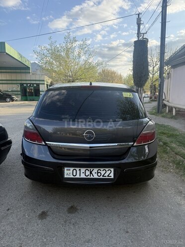 Opel Astra 2010, 354,000 km - 1.4 л - Ağcabədi