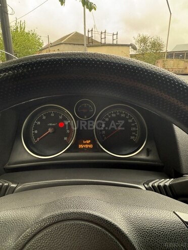 Opel Astra 2010, 354,000 km - 1.4 л - Ağcabədi