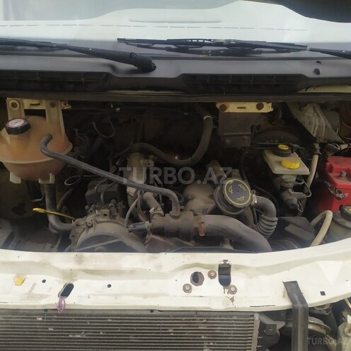 Ford Transit-12