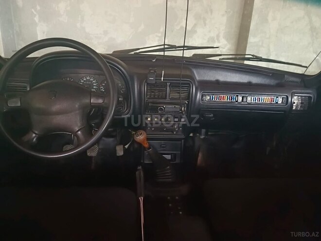 GAZ 3110 2003, 500,000 km - 2.3 l - Zaqatala