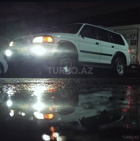 Mitsubishi  1999, 383,000 km - 3.0 л - Bakı