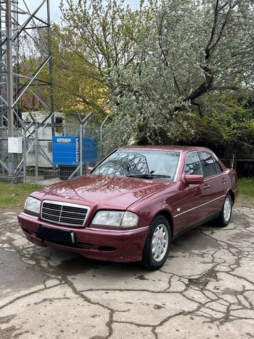 Mercedes C 180 1994, 300,000 km - 1.8 л - Bakı