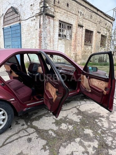 Mercedes C 180 1994, 300,000 km - 1.8 л - Bakı