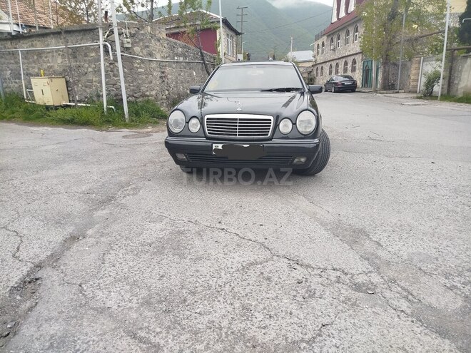 Mercedes E 230 1996, 356,888 km - 2.3 л - Şəki