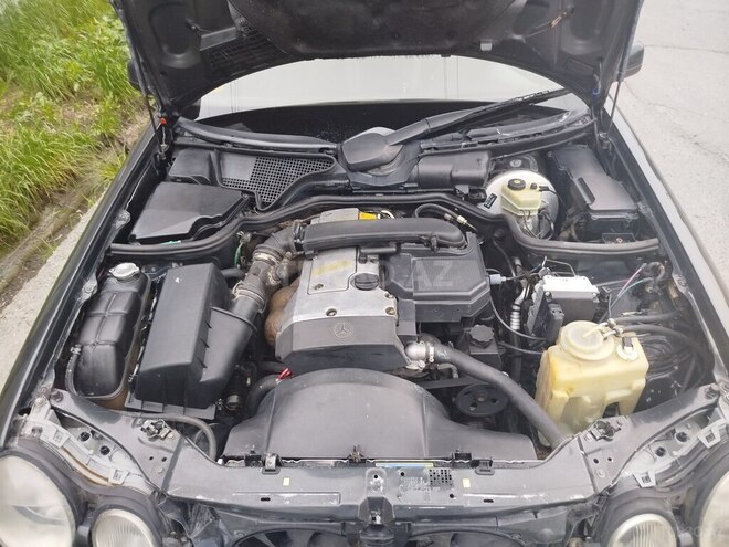 Mercedes E 230 1996, 356,888 km - 2.3 л - Şəki