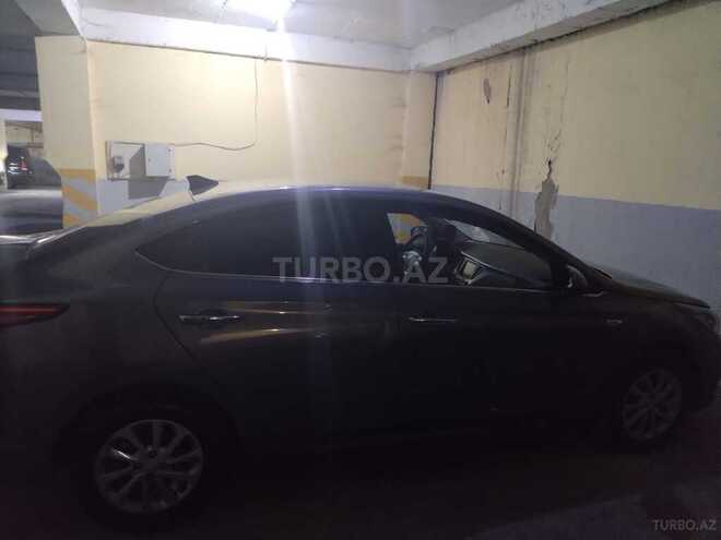 Hyundai Accent 2019, 85,000 km - 1.6 л - Bakı
