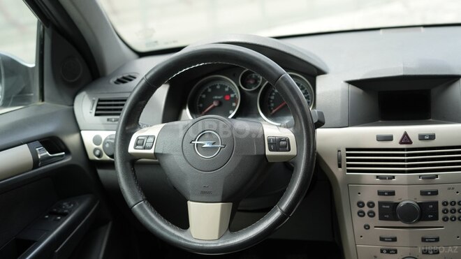 Opel Astra 2007, 190,000 km - 1.4 l - Bakı