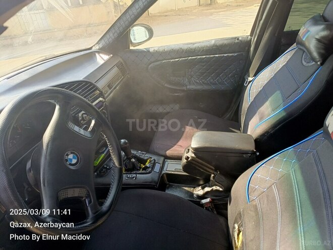 BMW 316 1992, 420,000 km - 1.6 l - Qazax