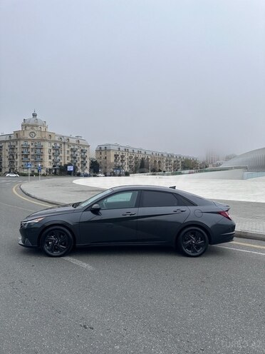 Hyundai Elantra 2020, 80,000 km - 2.0 l - Bakı