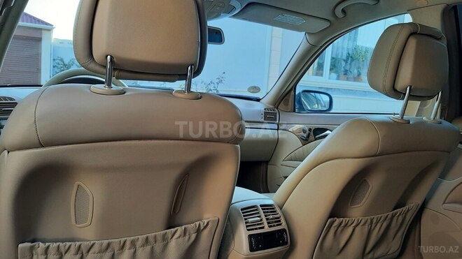 Mercedes E 200 2009, 235,000 km - 1.8 l - Bakı