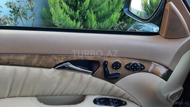 Mercedes E 200 2009, 235,000 km - 1.8 l - Bakı