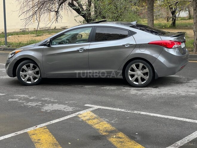 Hyundai Elantra 2013, 220,298 km - 1.8 l - Bakı