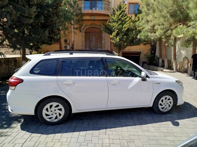 Toyota Corolla Fielder 2017, 150,000 km - 1.5 l - Bakı