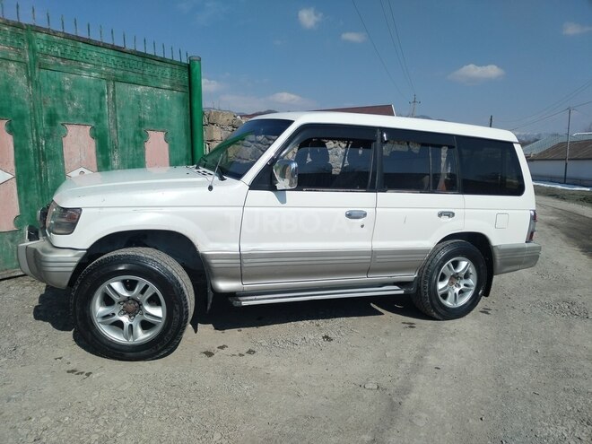 Mitsubishi Pajero 1993, 430,000 km - 2.5 л - Qəbələ