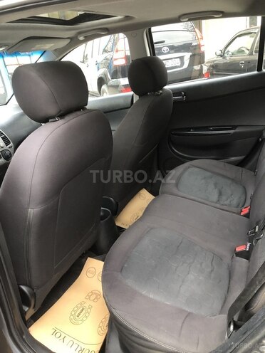 Hyundai i20 2009, 214,322 km - 1.6 l - Bakı
