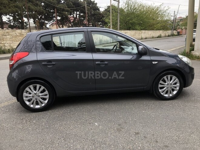 Hyundai i20 2009, 214,322 km - 1.6 l - Bakı