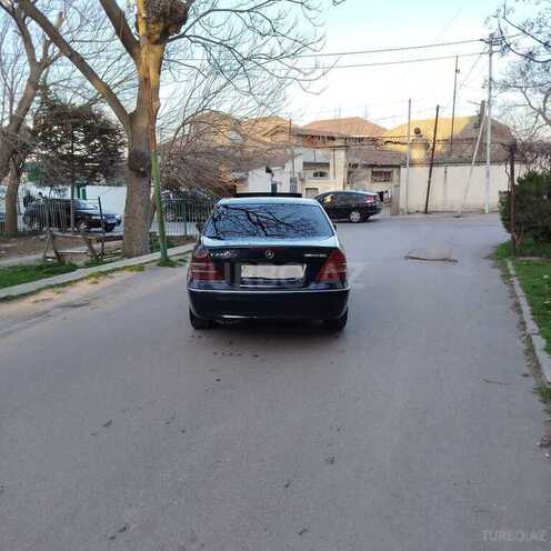 Mercedes C 240 2001, 320,000 km - 2.6 l - Bakı
