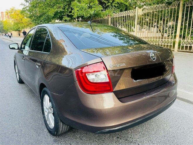 Skoda Rapid 2018, 180,000 km - 1.6 l - Bakı