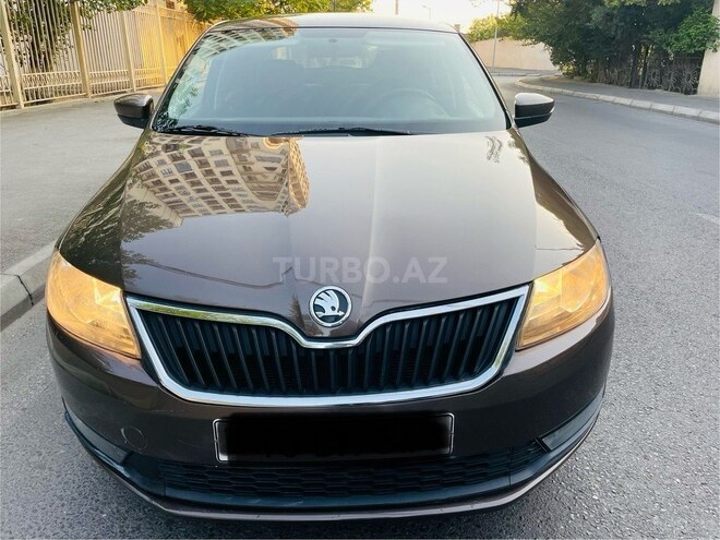 Skoda Rapid 2018, 180,000 km - 1.6 l - Bakı