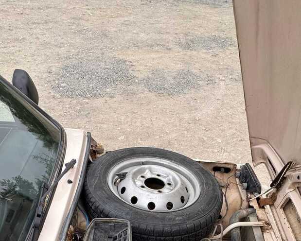 LADA (VAZ) Niva 2000, 358,000 km - 1.7 l - İsmayıllı