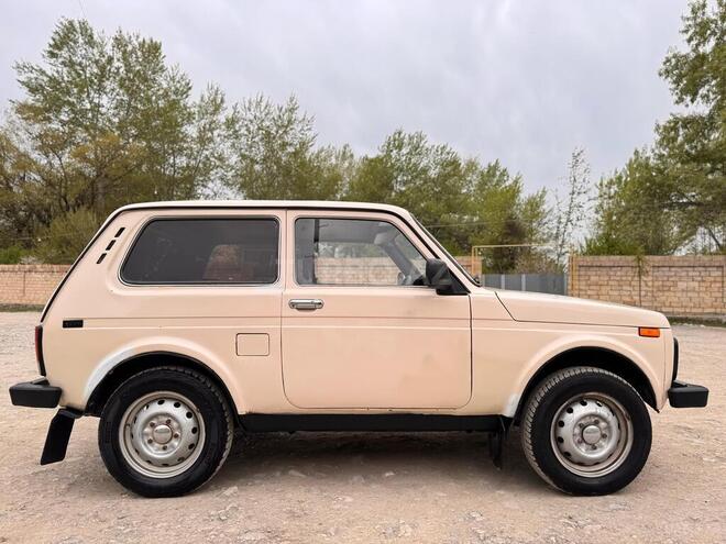 LADA (VAZ) Niva 2000, 358,000 km - 1.7 l - İsmayıllı