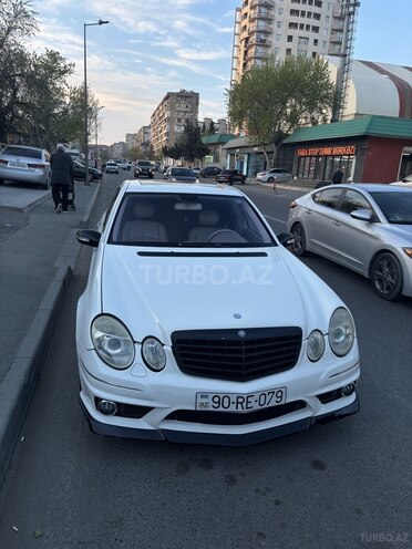 Mercedes E 240 2002, 289,000 km - 2.6 l - Bakı