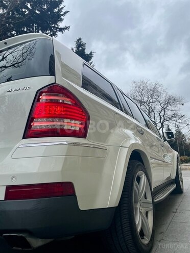 Mercedes GL 550 2008, 199,000 km - 5.5 l - Bakı