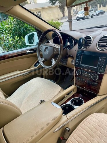 Mercedes GL 550 2008, 199,000 km - 5.5 l - Bakı