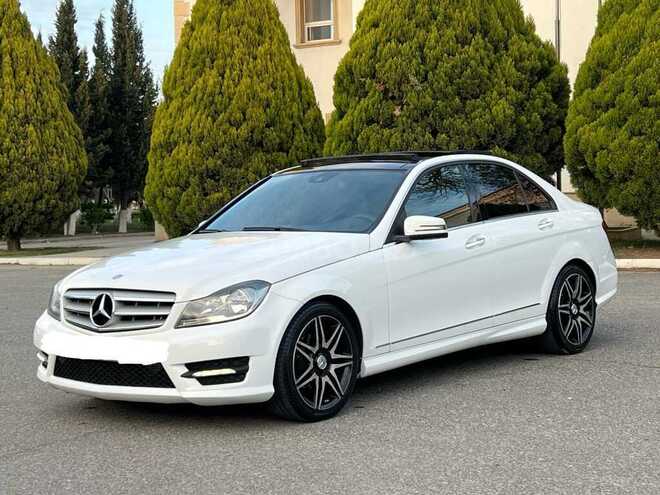 Mercedes C 250 2014, 232,869 km - 1.8 л - Sumqayıt