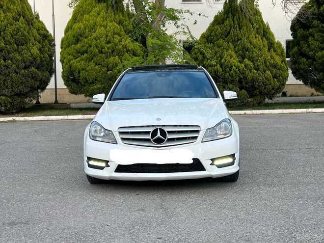 Mercedes C 250 2014, 232,869 km - 1.8 л - Sumqayıt