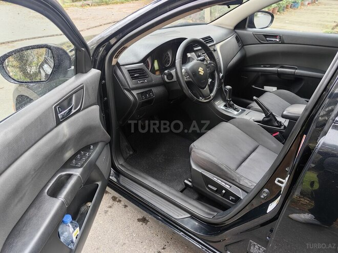 Suzuki Kizashi 2010, 207,000 km - 2.4 l - Bakı