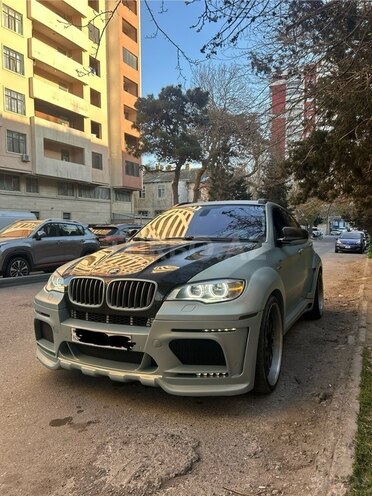 BMW X6 M 2010, 107,000 km - 4.4 l - Bakı