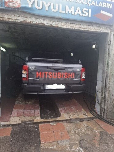 Mitsubishi L200 2021, 95,611 km - 2.5 л - Bakı