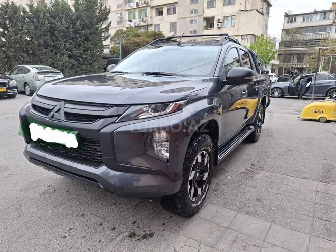 Mitsubishi L200 2021, 95,611 km - 2.5 л - Bakı