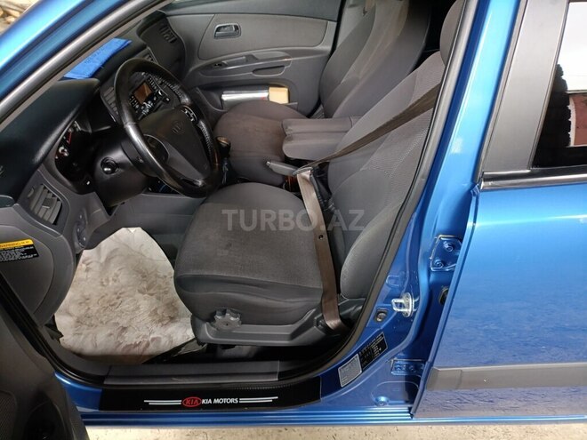 Kia Rio 2008, 190,000 km - 1.4 l - Ucar