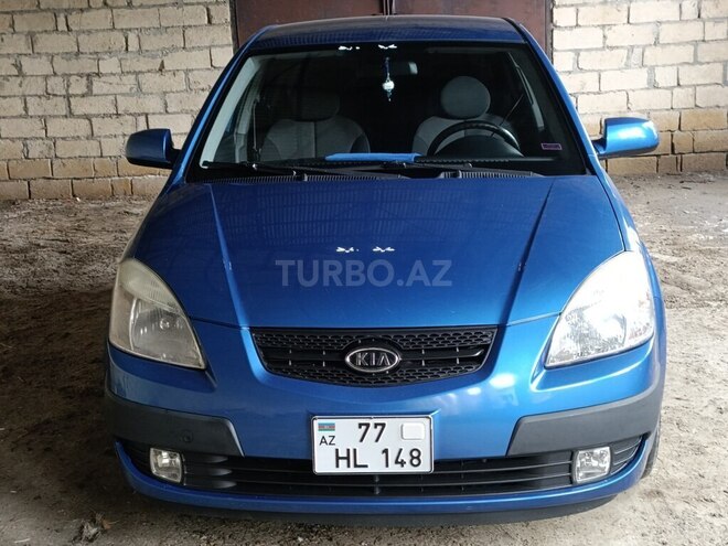 Kia Rio 2008, 190,000 km - 1.4 l - Ucar
