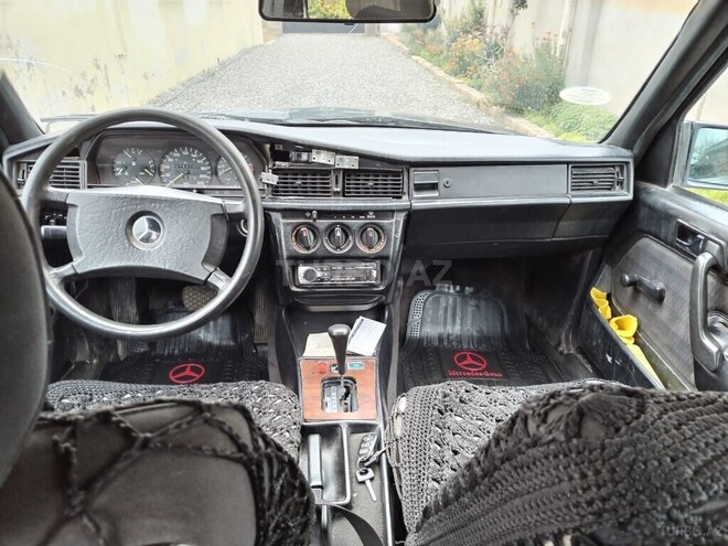 Mercedes 190 1989, 275,415 km - 2.0 l - Bakı