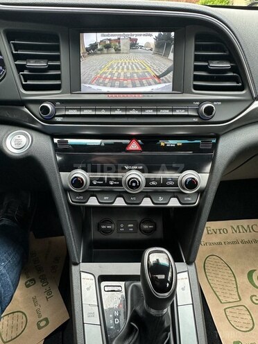Hyundai Elantra 2018, 112,000 km - 2.0 l - Bakı