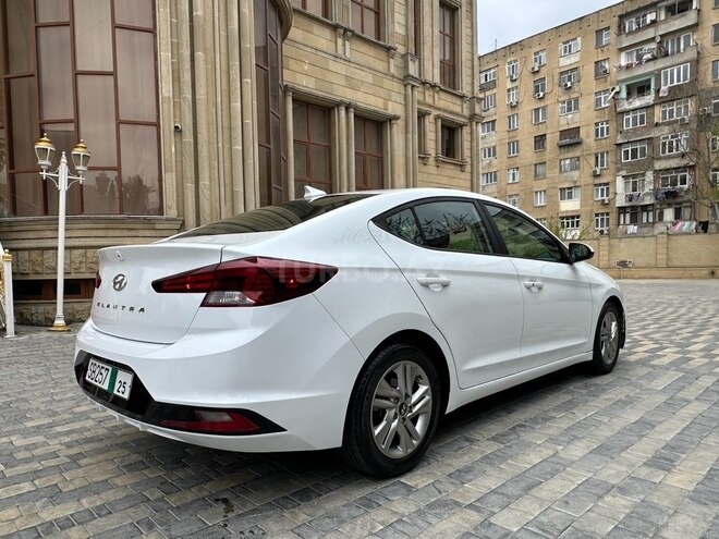 Hyundai Elantra 2018, 112,000 km - 2.0 l - Bakı