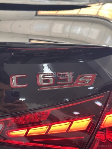 Mercedes C 63 S AMG-7