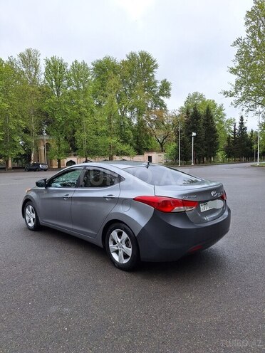 Hyundai Elantra 2012, 250,000 km - 1.8 l - Mingəçevir