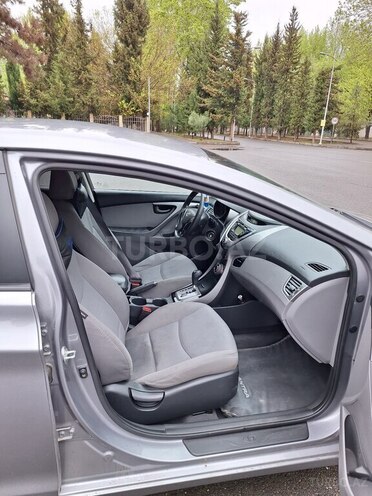 Hyundai Elantra 2012, 250,000 km - 1.8 l - Mingəçevir