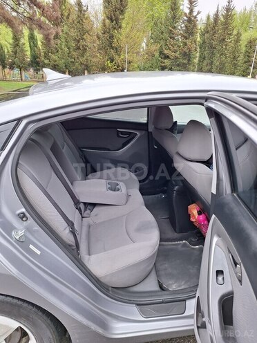 Hyundai Elantra 2012, 250,000 km - 1.8 l - Mingəçevir