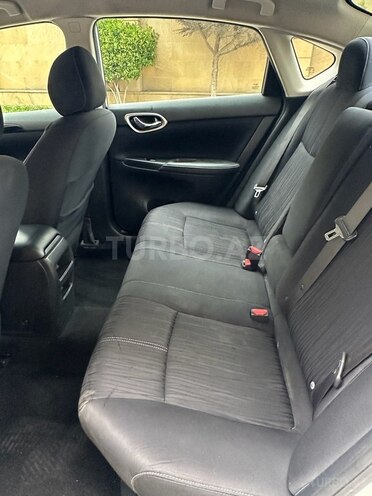 Nissan Sentra 2016, 135,000 km - 1.8 л - Bakı