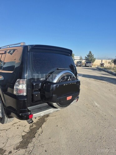 Mitsubishi Pajero 2007, 216,260 km - 3.0 l - Sumqayıt