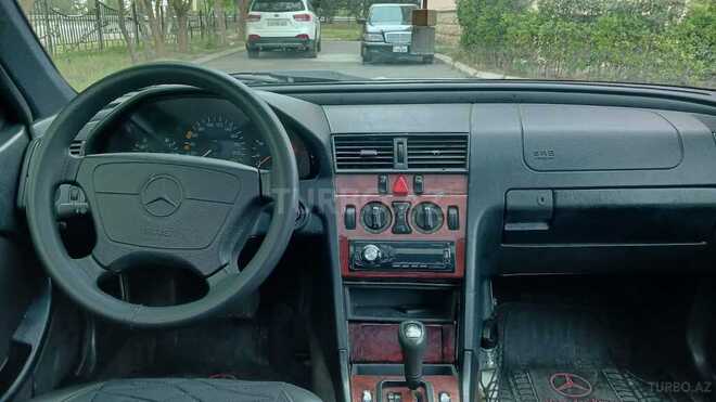 Mercedes C 220 d 1999, 250,000 km - 2.2 л - Mingəçevir