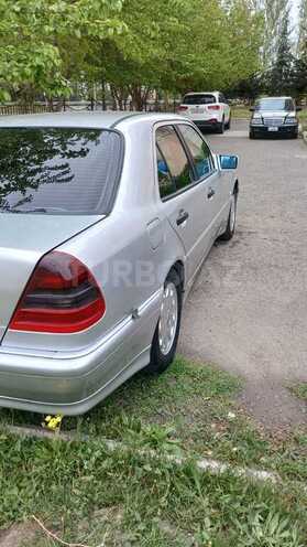 Mercedes C 220 d 1999, 250,000 km - 2.2 л - Mingəçevir