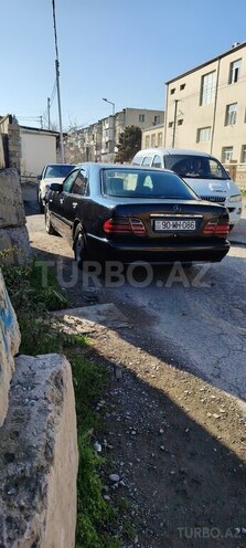 Mercedes E 280 1996, 350,000 km - 2.8 l - Bakı
