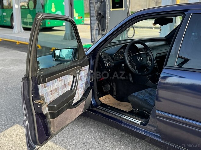 Mercedes C 180 1997, 340,000 km - 1.8 l - Bakı